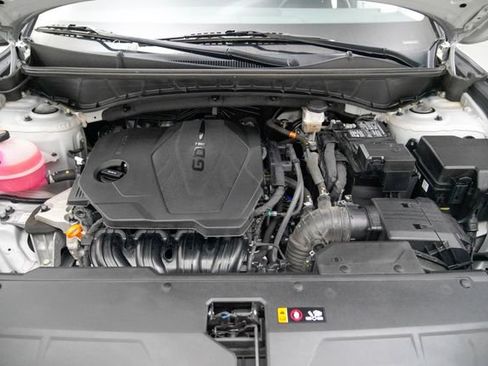 Used 2025 Hyundai Tucson SEL AWD/4WD image 14