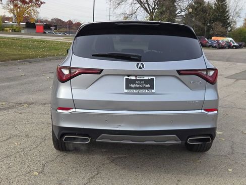 Certified 2025 Acura MDX w/ Technology Package image 15