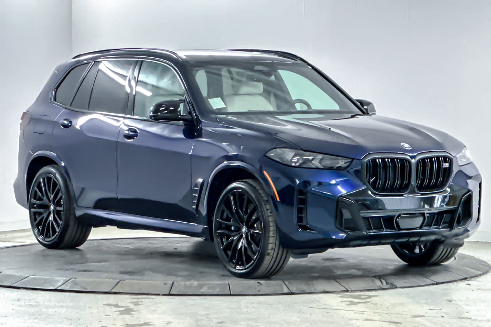 Used 2026 BMW X5 M60i w/ Executive Package AWD/4WD image 9