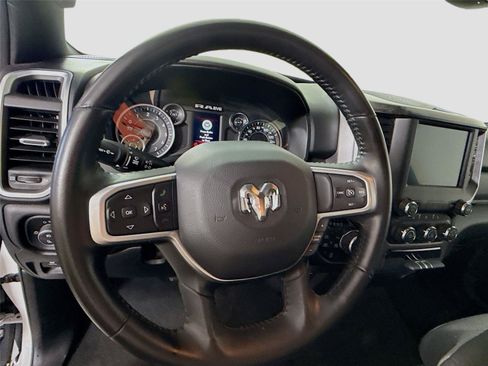 Used 2023 RAM 1500 Big Horn AWD/4WD image 5