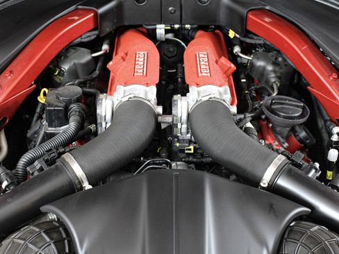 Certified 2023 Ferrari Portofino M RWD image 48