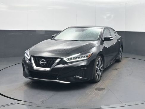 Used 2023 Nissan Maxima SV w/ Floor Mat Group image 1
