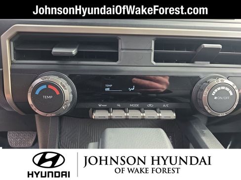 Used 2024 Toyota Tacoma SR image 30