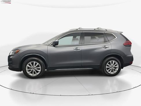Used 2020 Nissan Rogue SV image 6