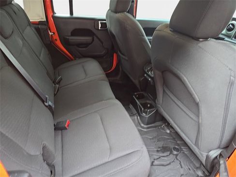 Used 2023 Jeep Wrangler Unlimited Sport image 13