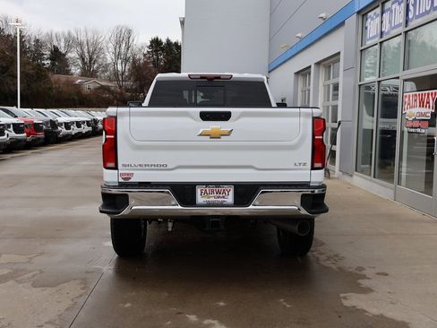 New 2026 Chevrolet Silverado 3500 LTZ image 9