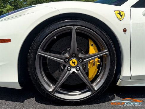 Used 2015 Ferrari 458 Spider RWD image 39
