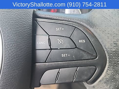 Used 2019 Dodge Charger R/T w/ Blacktop Package RWD image 12