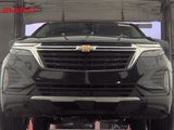 Used 2023 Chevrolet Equinox LT w/ Driver Convenience Package image 2