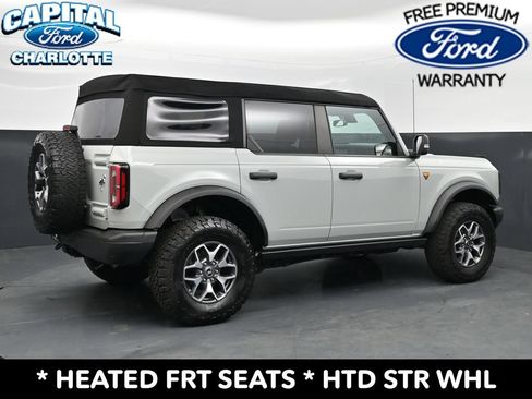 Used 2022 Ford Bronco Badlands AWD/4WD image 9