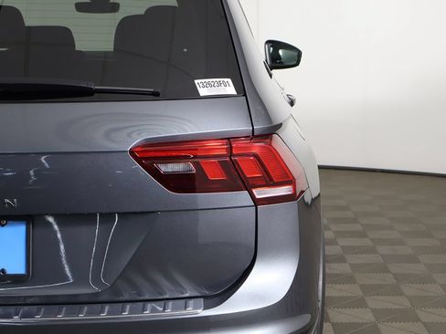 Used 2023 Volkswagen Tiguan SE R-Line FWD image 16