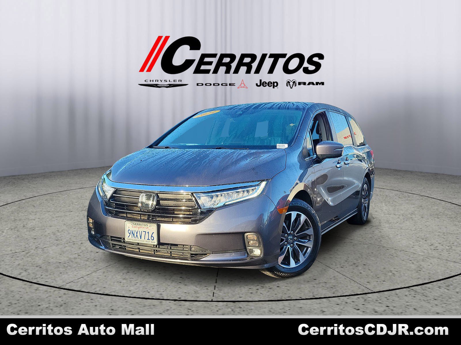 Used 2024 Honda Odyssey EX-L image 1