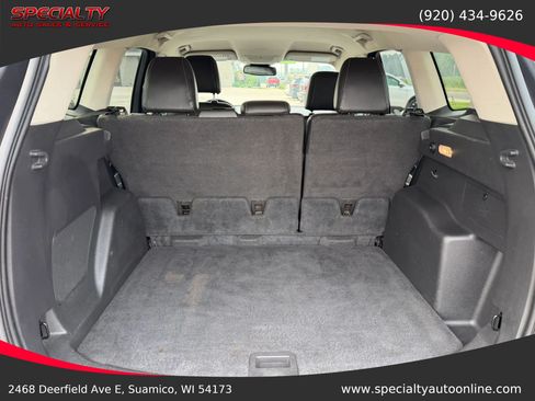 Used 2017 Ford Escape Titanium w/ Equipment Group 301A AWD/4WD image 23