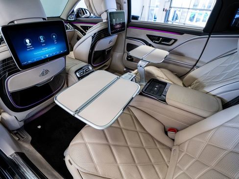 Used 2022 Mercedes-Benz Maybach S 580 4MATIC image 62