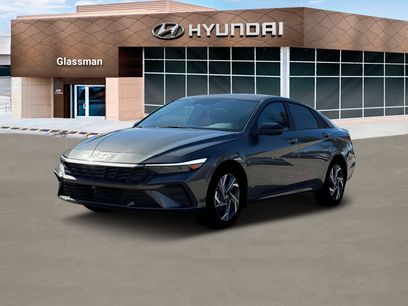 New 2025 Hyundai Elantra SEL