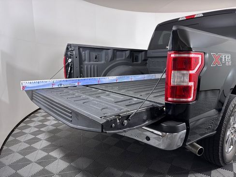 Used 2018 Ford F150 XLT w/ Equipment Group 302A Luxury image 7