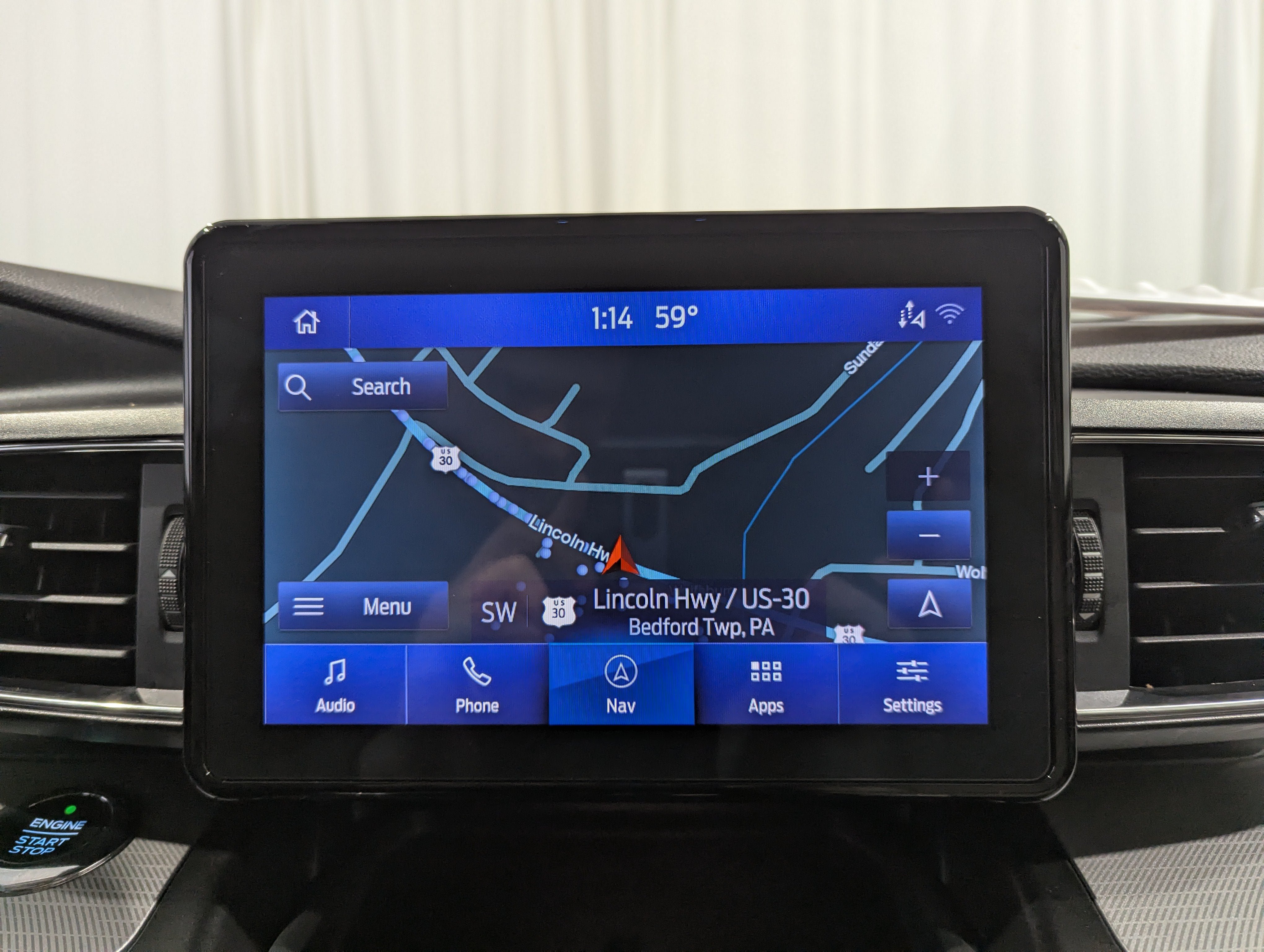 Used 2020 Ford Explorer XLT w/ Equipment Group 202A AWD/4WD image 28