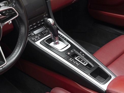 Used 2019 Porsche 911 Carrera image 59