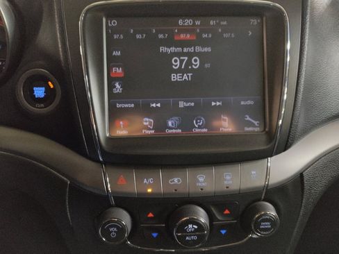 Used 2020 Dodge Journey Crossroad image 25