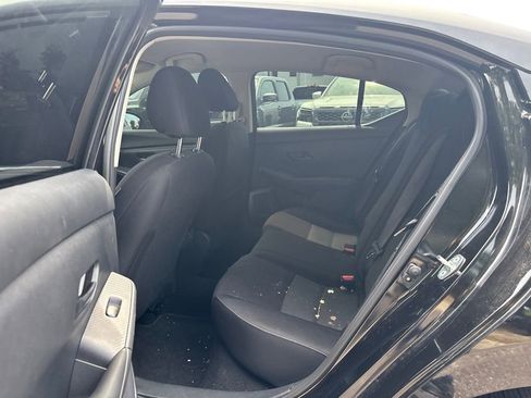 Used 2025 Nissan Sentra SV FWD image 14