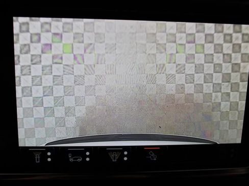 Used 2023 GMC Yukon Denali Ultimate image 63