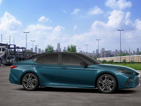 New 2026 Toyota Camry XSE AWD/4WD image 13