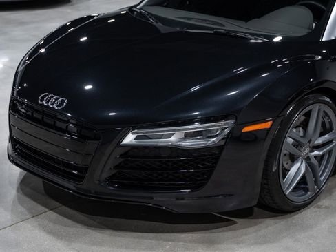 Used 2014 Audi R8 V8 AWD/4WD image 18