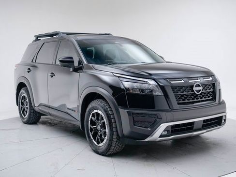 Used 2024 Nissan Pathfinder Rock Creek image 10
