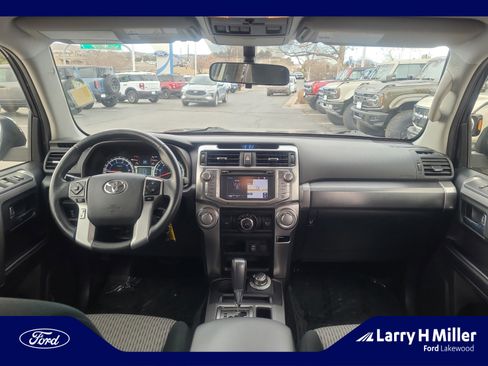 Used 2016 Toyota 4Runner SR5 image 20