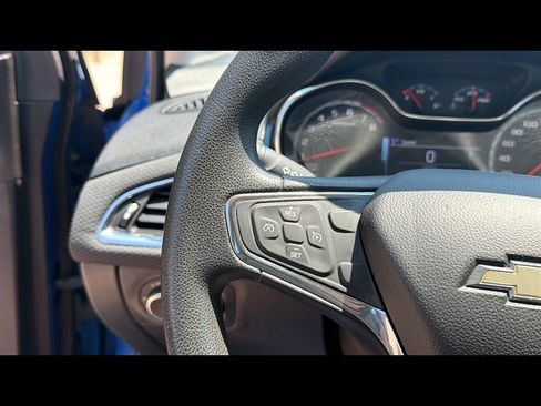 Used 2017 Chevrolet Cruze LT w/ LT True North Edition FWD image 13