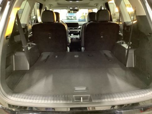 Certified 2023 Kia Telluride S w/ S Sunroof Package image 28