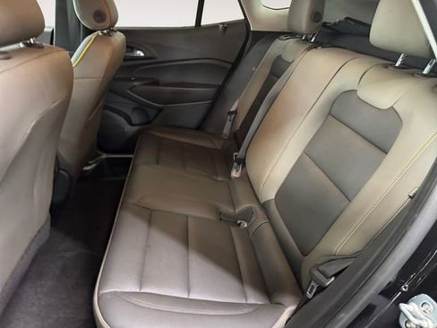 Used 2024 Chevrolet Trax ACTIV w/ Sunroof Package FWD image 25