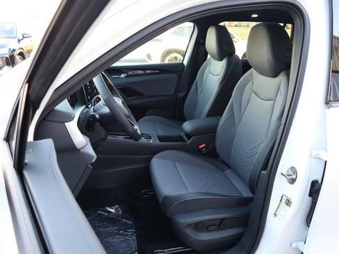 New 2026 Volkswagen Tiguan SE R-Line image 8