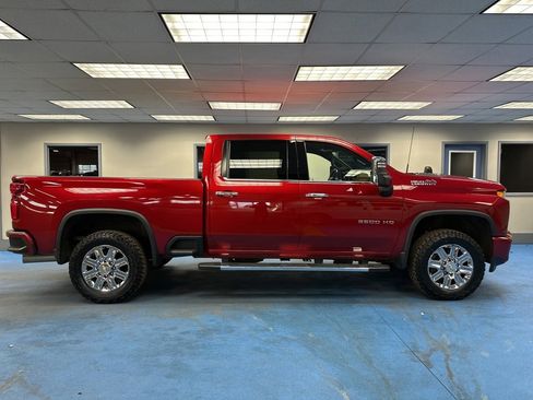 Certified 2022 Chevrolet Silverado 2500 High Country w/ Safety Package II image 2