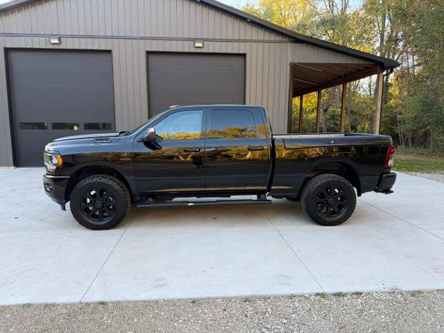 Used 2020 RAM 2500 Big Horn w/ Night Edition AWD/4WD image 2