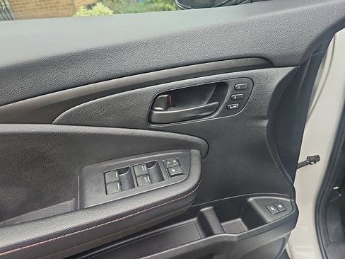Used 2024 Honda Passport TrailSport image 10