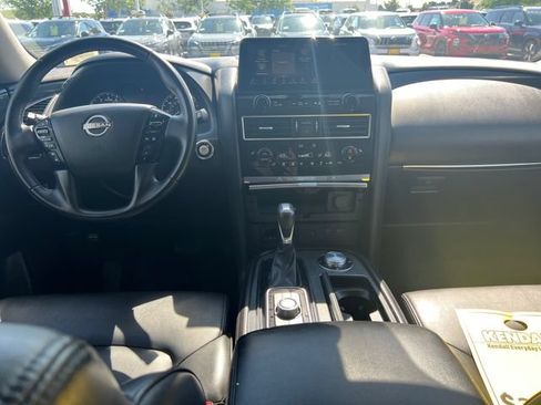 Used 2024 Nissan Armada SV AWD/4WD image 21