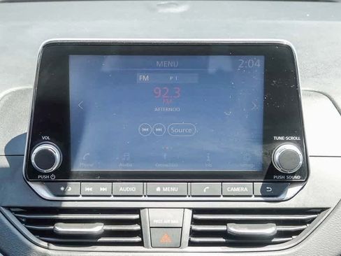 Used 2021 Nissan Altima 2.5 SR w/ SR Premium Package image 13