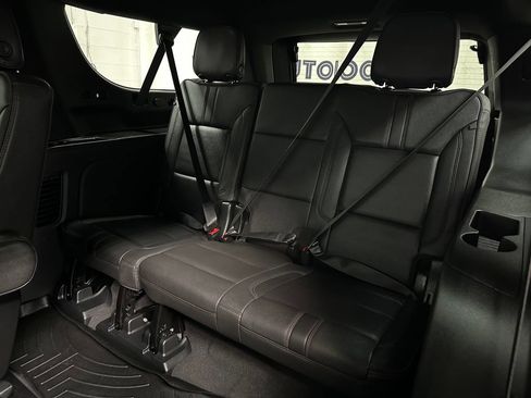 Used 2023 Chevrolet Suburban RST w/ Sport Performance Package AWD/4WD image 23