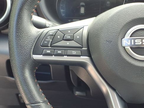 Used 2023 Nissan Kicks SR FWD image 21
