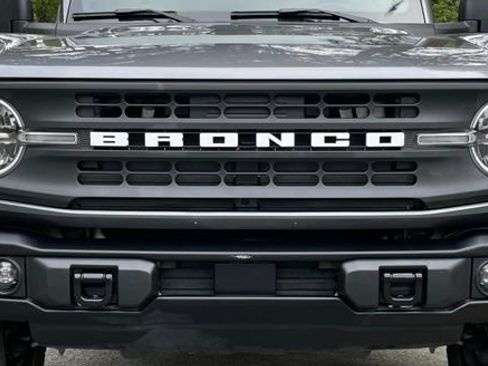 Used 2024 Ford Bronco Black Diamond image 14