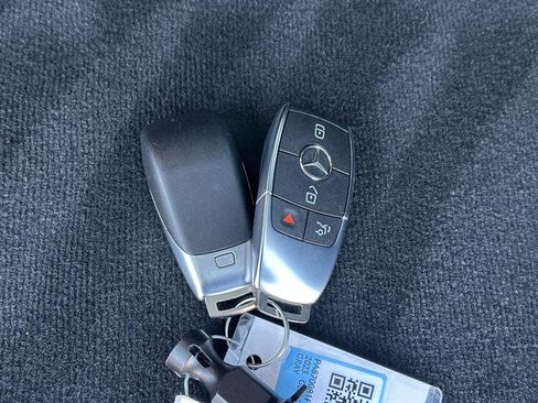 Used 2023 Mercedes-Benz GLE 350 image 21