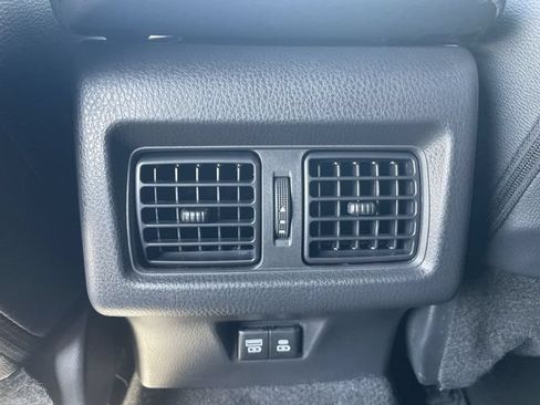 Used 2025 Toyota Camry SE FWD image 20
