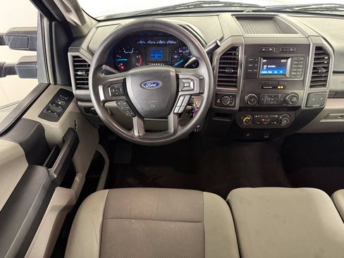 Used 2019 Ford F250 XL w/ STX Appearance Package AWD/4WD image 24