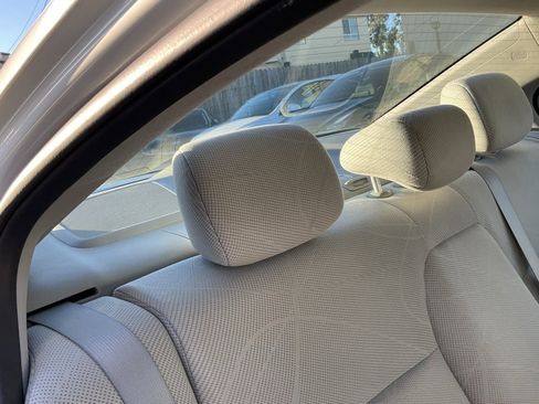 Used 2012 Honda Civic HF image 49