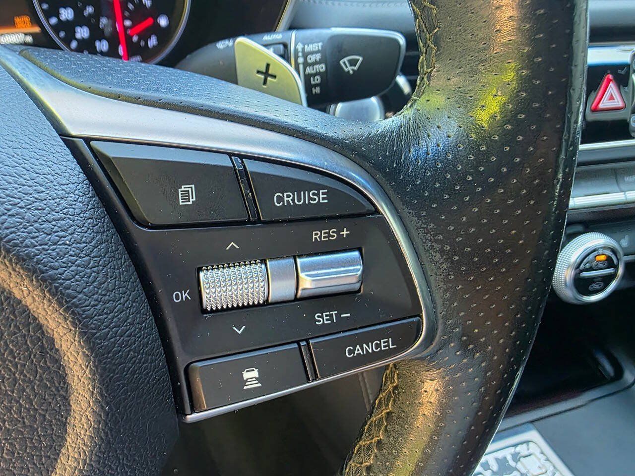 Used 2019 Genesis G70 3.3T Advanced w/ Sport Package RWD image 22