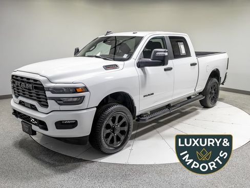 Used 2025 RAM 2500 Big Horn AWD/4WD image 1