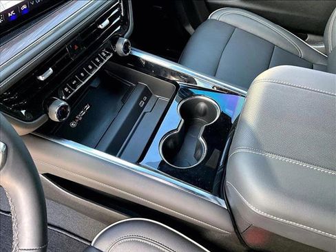 Certified 2025 Chevrolet Tahoe Premier image 15