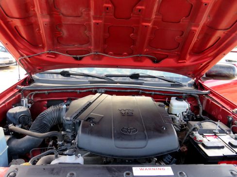 Used 2015 Toyota Tacoma 4x4 Double Cab image 25