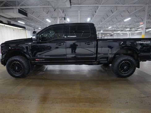 Used 2024 Ford F350 Lariat w/ Lariat Ultimate Package AWD/4WD image 23